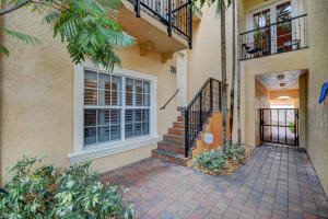 632 Renaissance Wy, Delray Beach, FL 33483, Sold 07/12/16