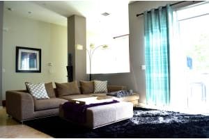 721 NE 4th Ave, Fort Lauderdale, FL 33304, Sold 04/07/16