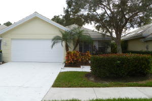 140 NW Bentley Cir, Port St. Lucie, FL 34986, Sold 05/03/16