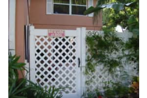 1950 Hartford Ct, West Palm Beach, FL 33409, Sold 03/03/16