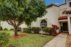 13538 Fountain View Blvd, Wellington, FL 33414, Sold 04/22/16