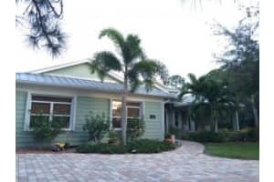 7869 SE Meadow Park Ave, Stuart, FL 34997, Sold 05/31/16