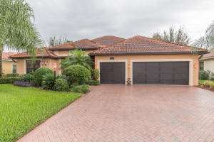 3195 NW Stoney Creek Ave, Jensen Beach, FL 34957, Sold 05/27/16