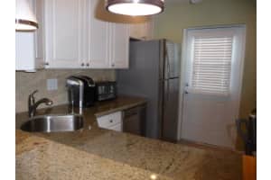 230 N Federal Hwy, Deerfield Beach, FL 33441, Sold 11/30/16