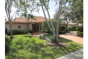 2722 Hampton Cir S, Delray Beach, FL 33445, Sold 04/25/16