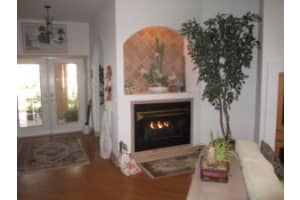 2722 Hampton Cir S, Delray Beach, FL 33445, Sold 04/25/16