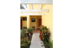 1723 Woodbridge Lakes Cir, West Palm Beach, FL 33406, Sold 04/22/16