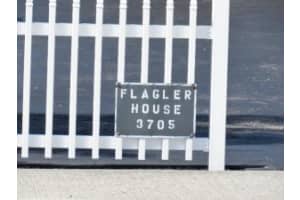 3705 S Flagler Dr, West Palm Beach, FL 33405, Sold 03/30/16