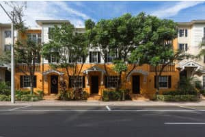 367 E Mallory Cir, Delray Beach, FL 33483, Sold 08/18/16