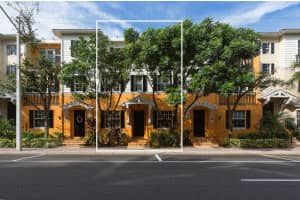 367 E Mallory Cir, Delray Beach, FL 33483, Sold 08/18/16