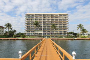 3040 Lake Shore Dr # 1000, Riviera Beach, FL 33404, Sold 07/15/16