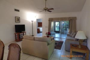194 Meander Cir, Royal Palm Beach, FL 33411, Sold 03/15/16