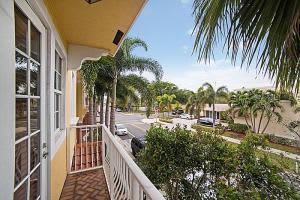 295 NE 5th Ave, Delray Beach, FL 33483, Sold 05/12/16