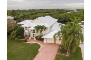 135 Dominion Ct, Fort Pierce, FL 34949, Sold 02/10/16