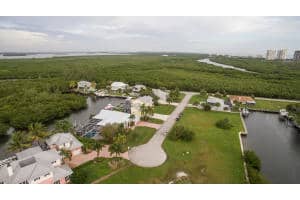 135 Dominion Ct, Fort Pierce, FL 34949, Sold 02/10/16