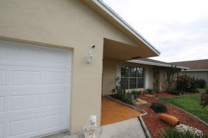 5199 Woodstone Cir E, Lake Worth, FL 33463, Sold 03/08/16