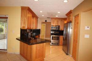 5199 Woodstone Cir E, Lake Worth, FL 33463, Sold 03/08/16