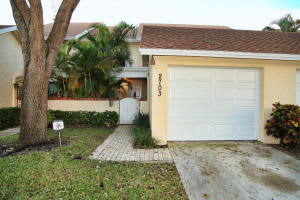 2703 Maplewood Dr, Greenacres, FL 33415, Sold 05/03/16