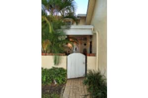 2703 Maplewood Dr, Greenacres, FL 33415, Sold 05/03/16