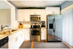 3939 NE 5th Ave APT C105, Boca Raton, FL 33431, Sold 06/10/16