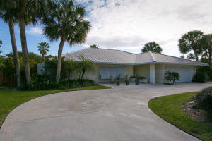 8482 SE Quail Ridge Way, Hobe Sound, FL 33455, Sold 04/22/16