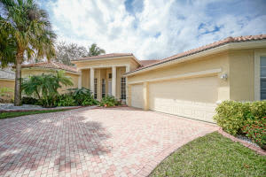 MLS# R10202934, Lake Worth, Florida 33467