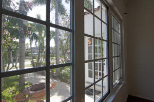 533 Avon Rd, West Palm Beach, FL 33401, Sold 04/22/16