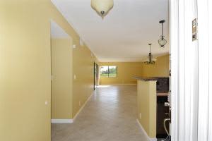 1660 12 Oaks Way, North Palm Beach, FL 33408, Sold 07/25/16
