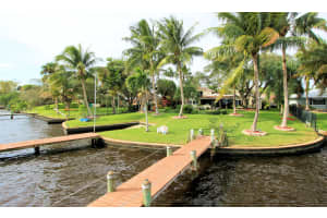 2241 SW Riverside Dr, Palm City, FL 34990, Sold 04/25/16