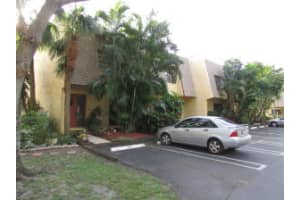 500 Canal Point S, Delray Beach, FL 33444, Sold 04/27/16