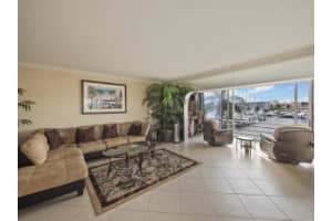 29 Yacht Club Dr, North Palm Beach, FL 33408, Sold 04/18/16