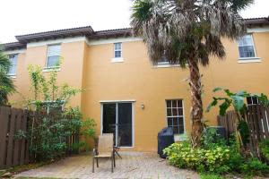 8611 Buckskin Manor, Cooper City, FL 33328, Sold 05/02/16