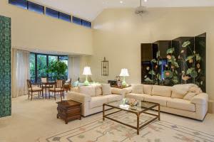 3 Country Rd W, Boynton Beach, FL 33436, Sold 01/17/17