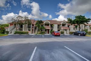 5533 Courtyard Dr, Margate, FL 33063, Sold 02/24/16