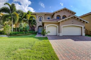 3501 Lago De Talavera, Wellington, FL 33467, Sold 03/18/16