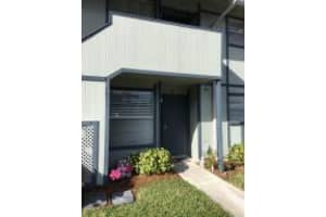 8259 SE Croft Cir, Hobe Sound, FL 33455, Sold 06/30/16