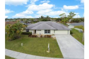 110 Meadow Woode Dr, Royal Palm Beach, FL 33411, Sold 04/28/16