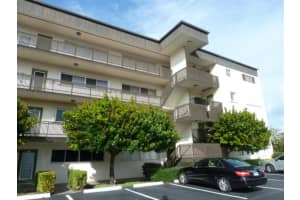 300 Waterway Dr S, Lantana, FL 33462, Sold 03/30/17