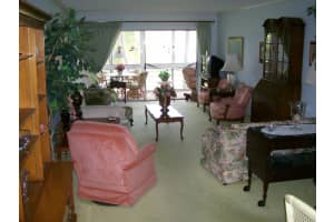 300 Waterway Dr S, Lantana, FL 33462, Sold 03/30/17