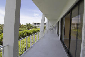 2275 S Ocean Blvd, Palm Beach, FL 33480, Sold 04/15/16