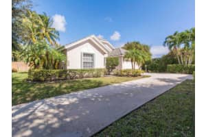 3800 Jonathans Way, Boynton Beach, FL 33436, Sold 04/11/16