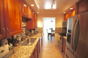 950 Ponce De Leon Rd, Boca Raton, FL 33432, Sold 05/31/16