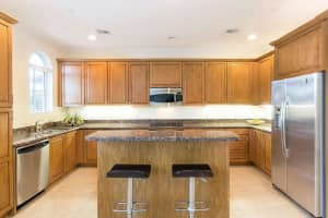 818 Virginia Gardens Dr, Boynton Beach, FL 33435, Sold 03/30/17