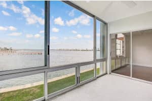 410 Wilma Cir, Riviera Beach, FL 33404, Sold 07/01/16