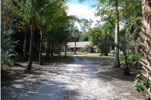 559 W Rambling Dr, Wellington, FL 33414, Sold 06/21/16