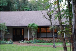 559 W Rambling Dr, Wellington, FL 33414, Sold 06/21/16