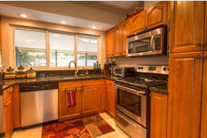 104 Yacht Club Dr, Jupiter, FL 33477, Sold 06/23/16