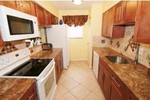 2850 Black Pine Ct, Lake Worth, FL 33462, Sold 04/28/16