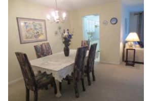 7202 W Oakridge Cir, Lantana, FL 33462, Sold 06/03/16