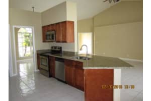 2404 Stonegate Dr, Wellington, FL 33414, Sold 03/03/16